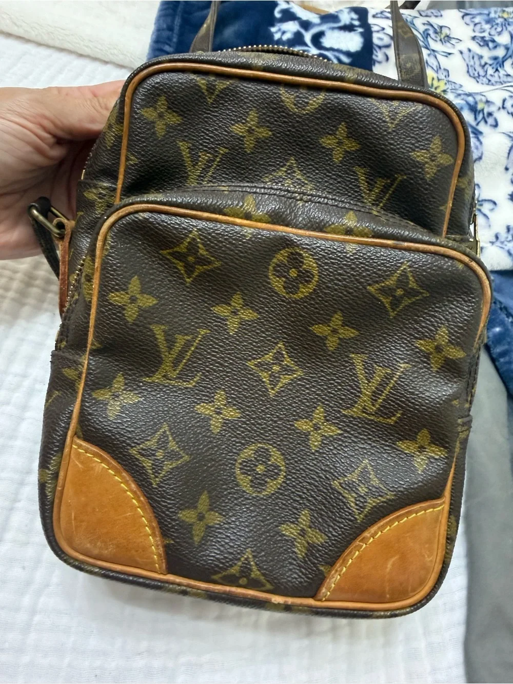 Louis Vuitton Amazon Monogram Crossbody Bag - Picture 2 of 11